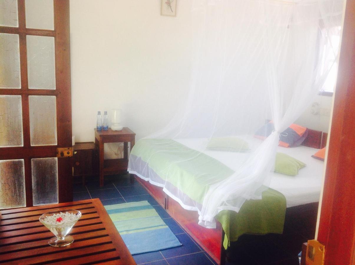 Samans Guesthouse Tangalle Exterior photo